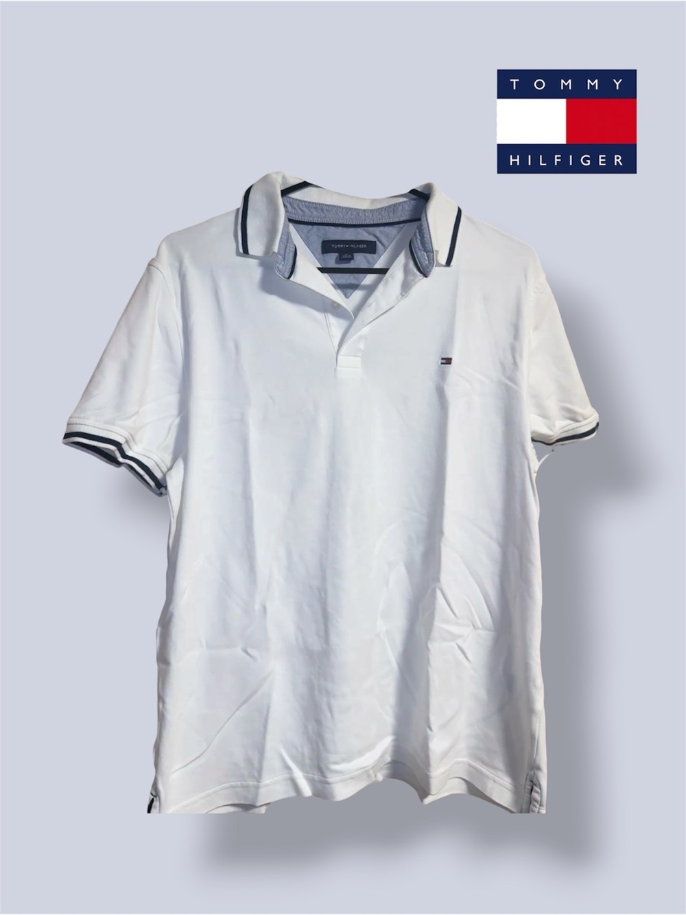 Men’s Tommy Hilfiger White Polo Shirt — Size M 🤍💙